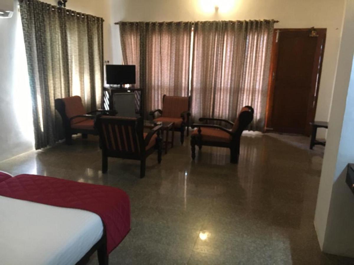Seaface Beach Resort Kovalam Rom bilde